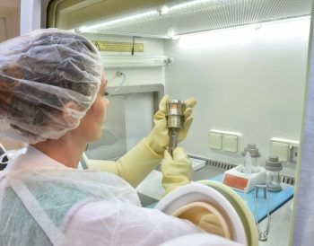 Sécurité et précautions d’emploi des médicaments radiopharmaceutiques