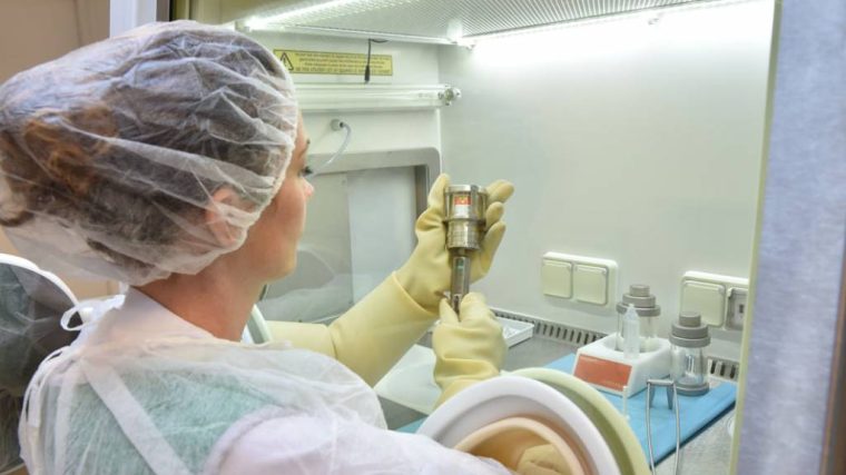 Sécurité et précautions d’emploi des médicaments radiopharmaceutiques