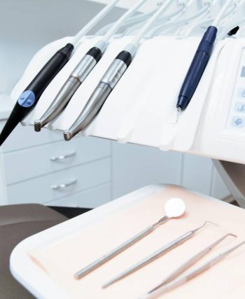 Comment choisir un dentiste de garde fiable à Marseille